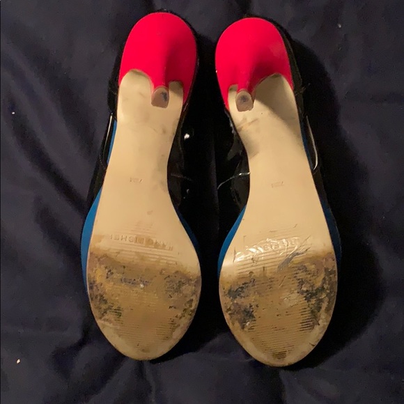 Marc Fisher Platform Patent Leather Shoes - Picture 3 of 5